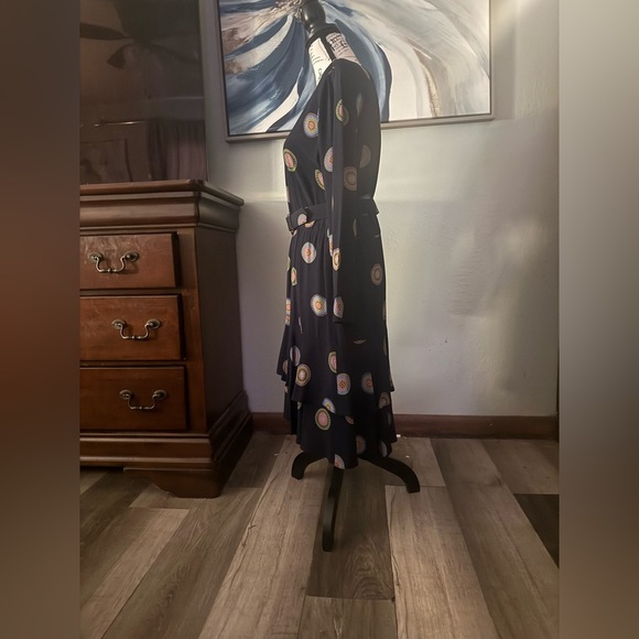 Real Vintage! Darling Navy Mandala Patterned Ruffle Belted Dress EUC!! - Picture 4 of 12